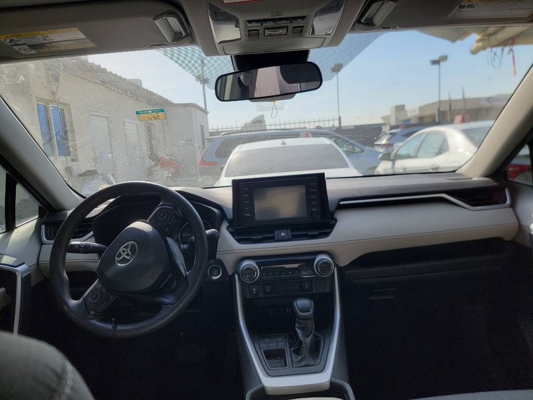 2019 TOYOTA RAV4 — 45361 Miles — Lot KW046555 — Main - Marhaba Auctions Used Cars - Image 8