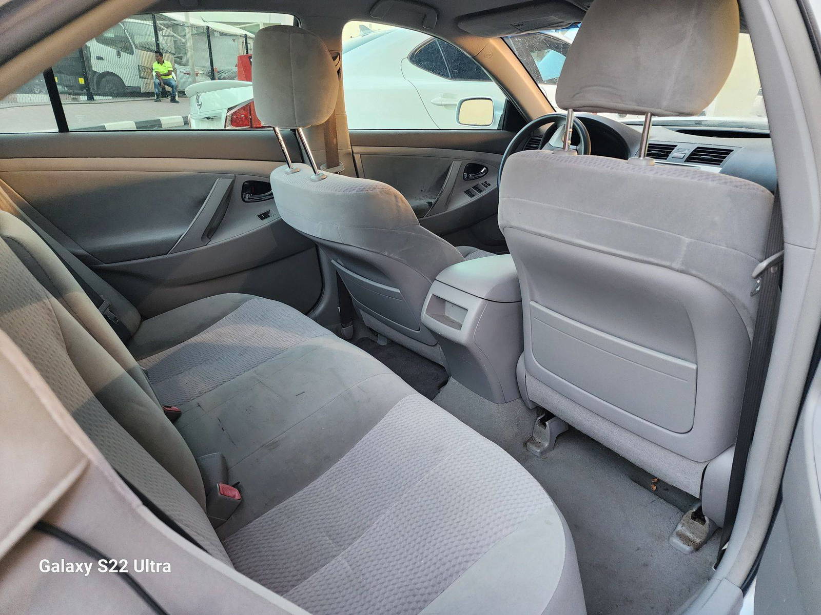 2010 TOYOTA CAMRY — 226504 Miles — Lot 79874653 - Marhaba Auctions Used Cars - Image 5