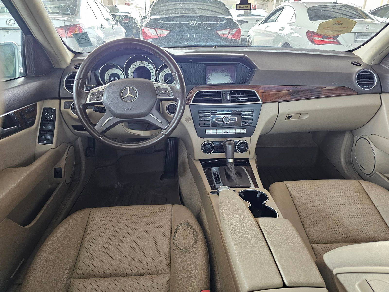 2014 MERCEDES BENZ C300 — 135250 Miles — Lot B3EA910146 — Souq - Marhaba Auctions Used Cars - Image 7