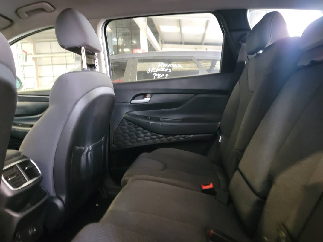2019 HYUNDAI SANTA FE — 113040 Miles — Lot 38828533 — Main - Marhaba Auctions Used Cars - Image 8