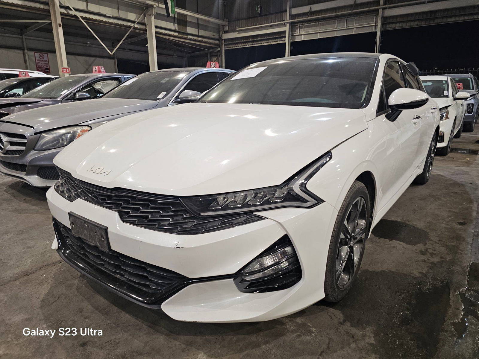 2022 KIA K5 — 111810 KM — Lot 170058 — Main - Marhaba Auctions Used Cars - Image 5