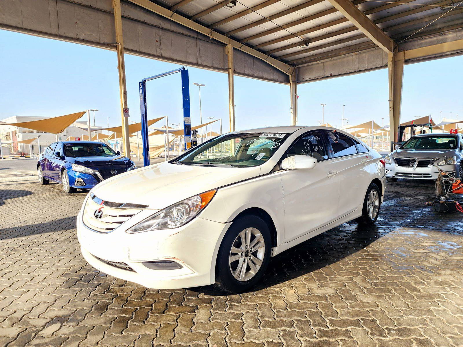 2011 HYUNDAI SONATA — 182711 Miles — Lot 63279664 — Souq - Marhaba Auctions Used Cars - Image 4
