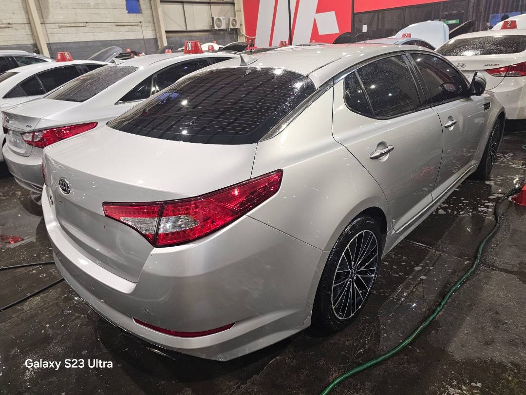 2012 KIA K5 — 181377 KM — Lot 230833 — Main - Marhaba Auctions Used Cars - Image 5