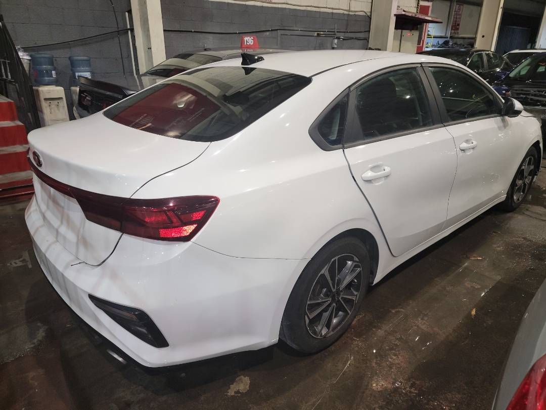 2019 KIA FORTE — 141822 Miles — Lot 74808543 - Marhaba Auctions Used Cars - Image 3