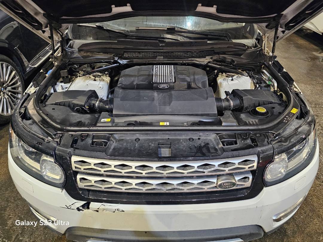LAND ROVER RANGE ROVER SPORT HSE 2016 - Marhaba Auction Used Cars - Image 13