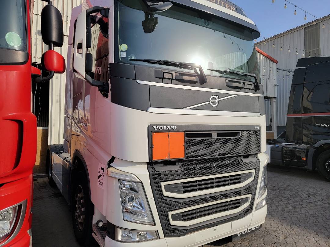 2015 VOLVO FH-Series — 973370 KM — Lot FB737904 — Main - Marhaba Auctions Used Cars - Image 3