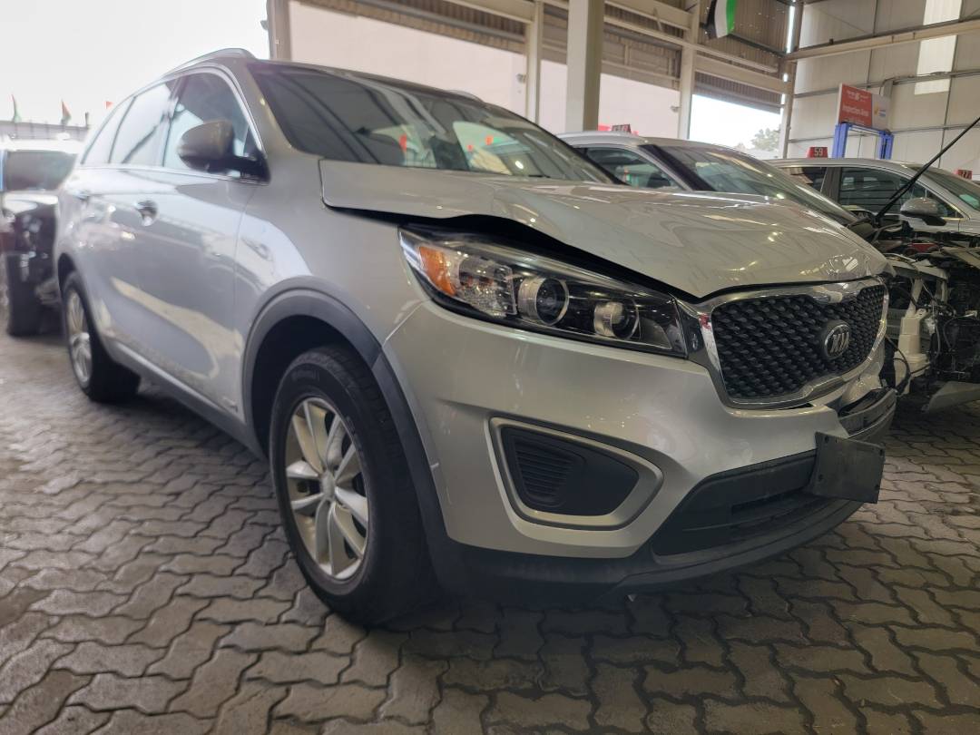 2018 KIA SORENTO — 185792 Miles — Lot 381937 — Main - Marhaba Auctions Used Cars - Image 5