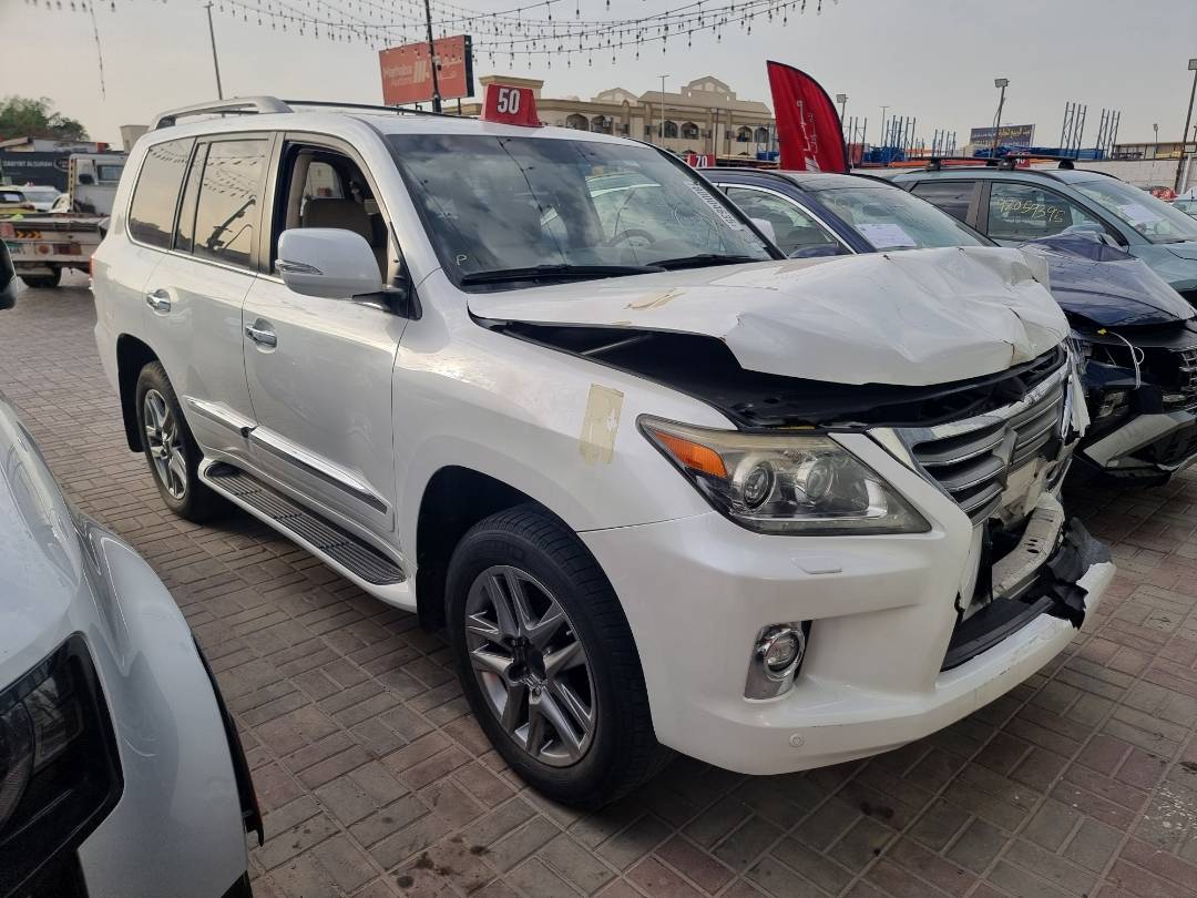 LEXUS LX 570 2014 - Marhaba Auction Used Cars - Image 5