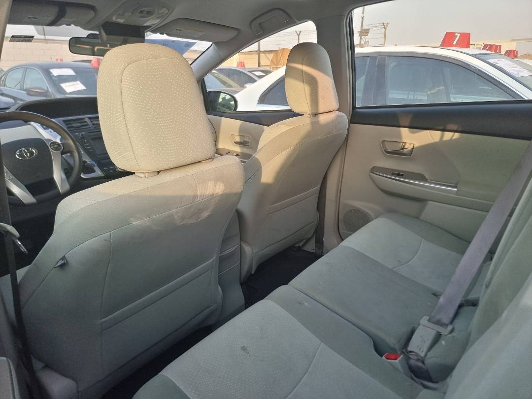 2013 TOYOTA PRIUS V — 148733 Miles — Lot 82417 — Ind. 12 - Marhaba Auctions Used Cars - Image 7