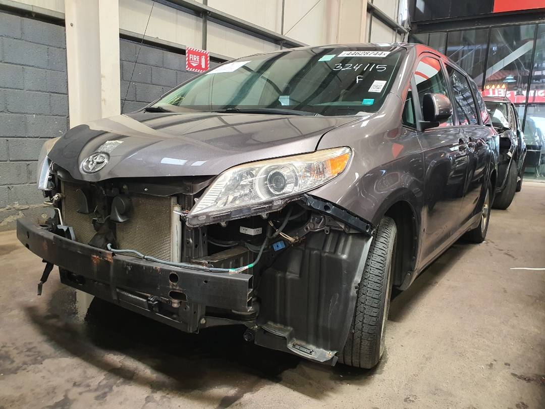 2013 TOYOTA SIENNA — 153829 Miles — Lot 44628744 — Souq - Marhaba Auctions Used Cars - Image 5