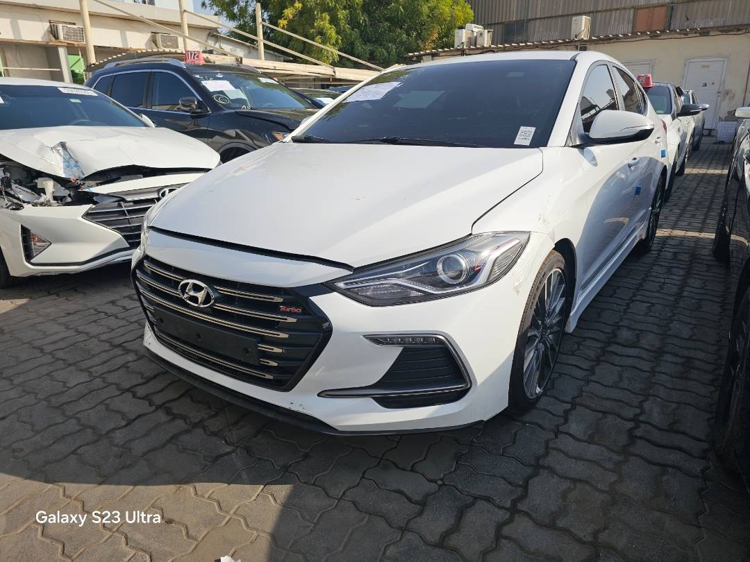 2018 HYUNDAI AVANTE — 163613 KM — Lot U639306 — Main - Marhaba Auctions Used Cars - Image 4