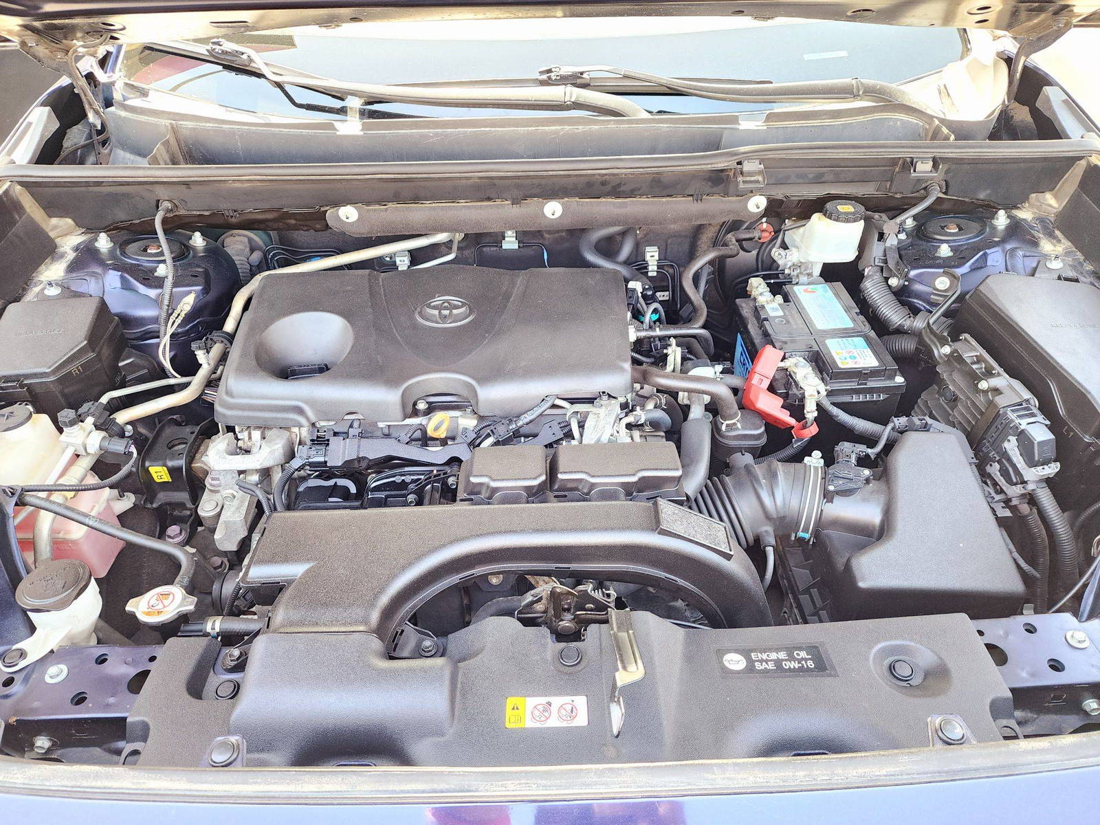 2019 TOYOTA RAV4 — 147162 Miles — Lot W017041 — Souq - Marhaba Auctions Used Cars - Image 12