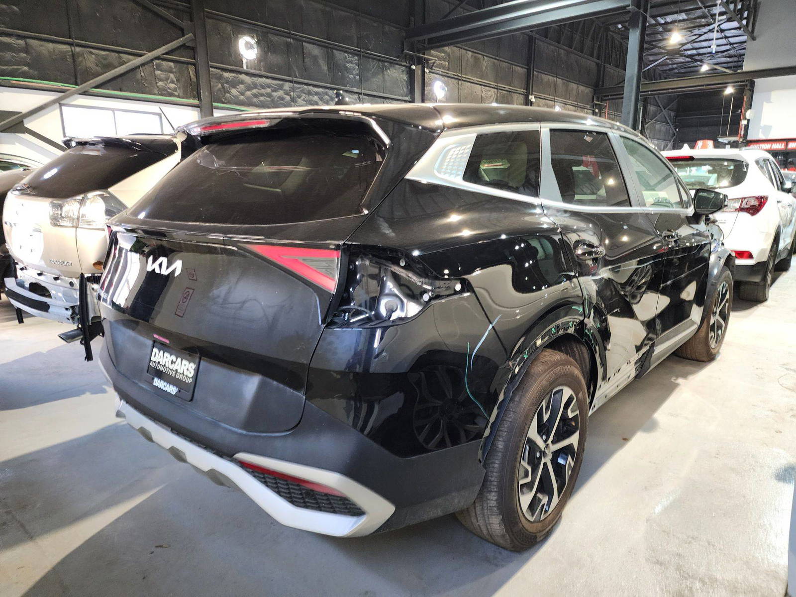 2024 KIA SPORTAGE — 3409 Miles — Lot 78499 — Ind. 12 - Marhaba Auctions Used Cars - Image 3