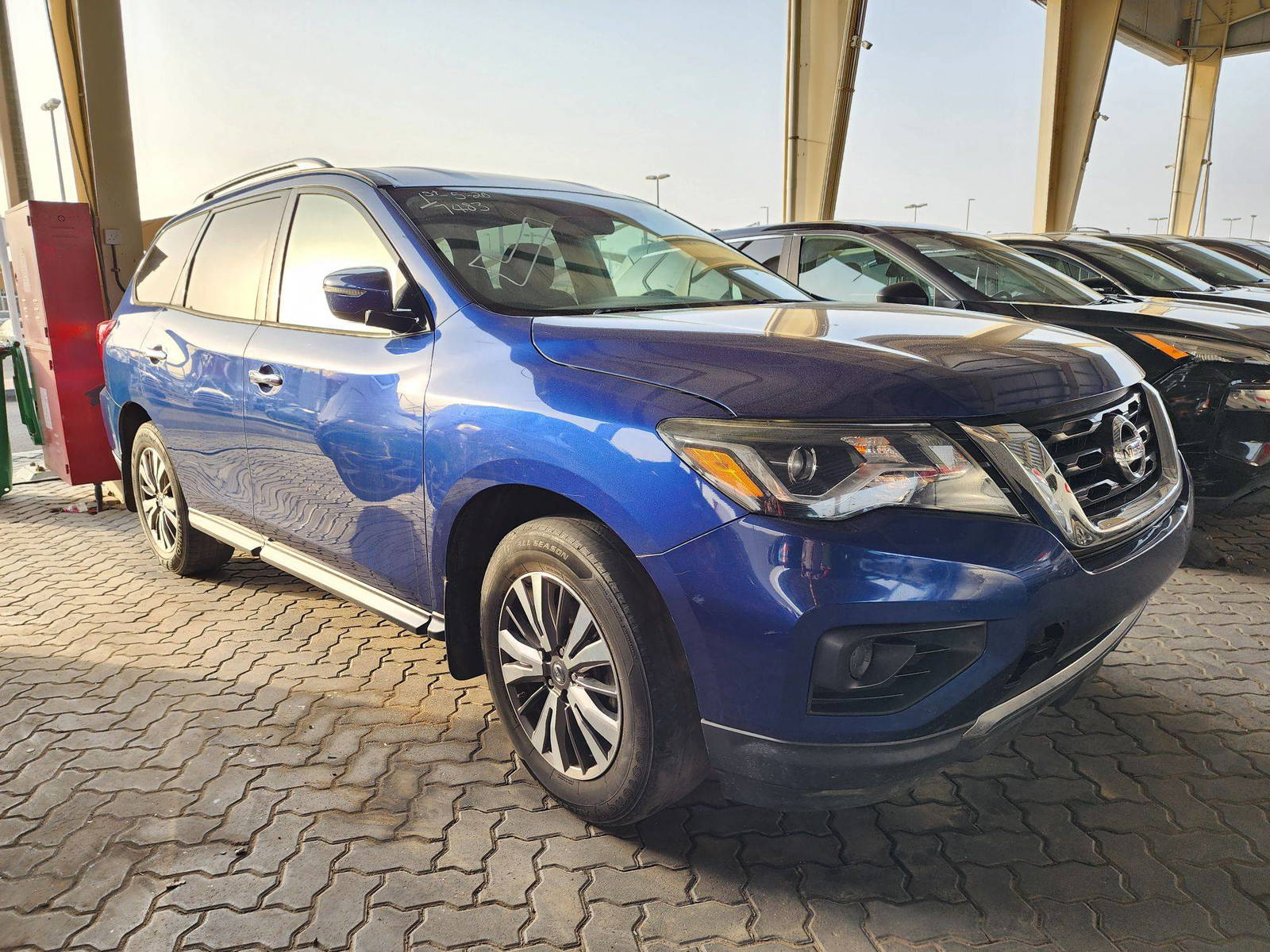 2018 NISSAN PATHFINDER — 130552 Miles — Lot 70103 — Souq - Marhaba Auctions Used Cars - Image 4