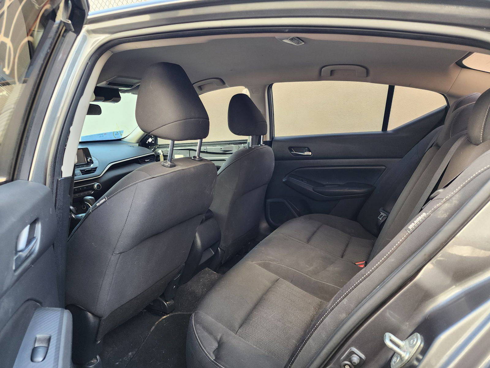 2021 NISSAN ALTIMA — 54223 Miles — Lot 81162724 — Souq - Marhaba Auctions Used Cars - Image 5