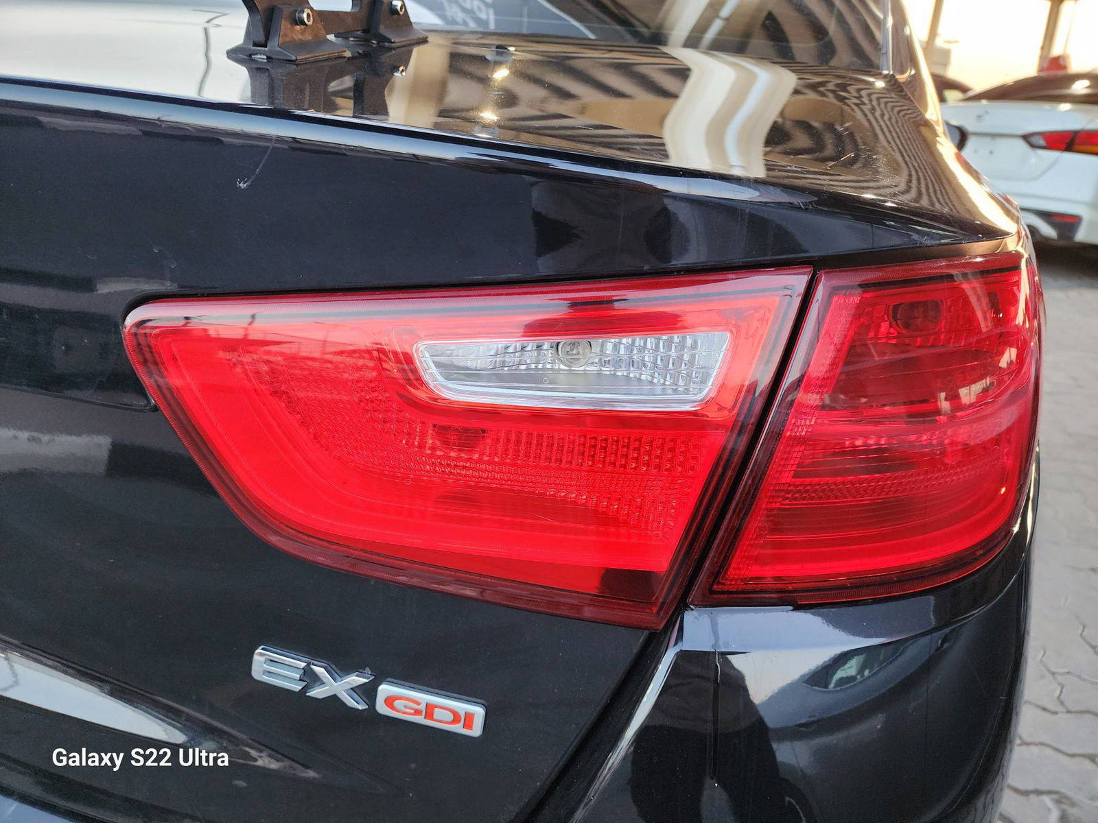 2015 KIA OPTIMA — 185434 Miles — Lot 80917573 - Marhaba Auctions Used Cars - Image 4
