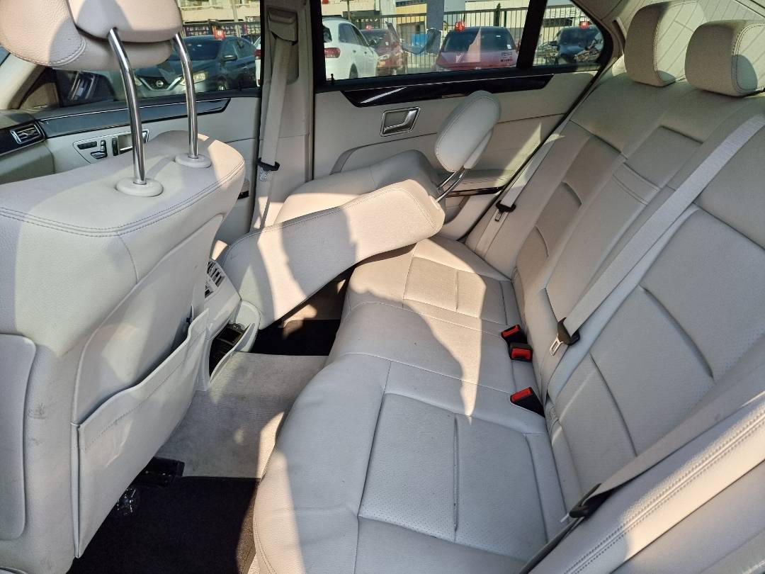 2014 MERCEDES BENZ E 350 — 156902 Miles — Lot 125487 — Main - Marhaba Auctions Used Cars - Image 7