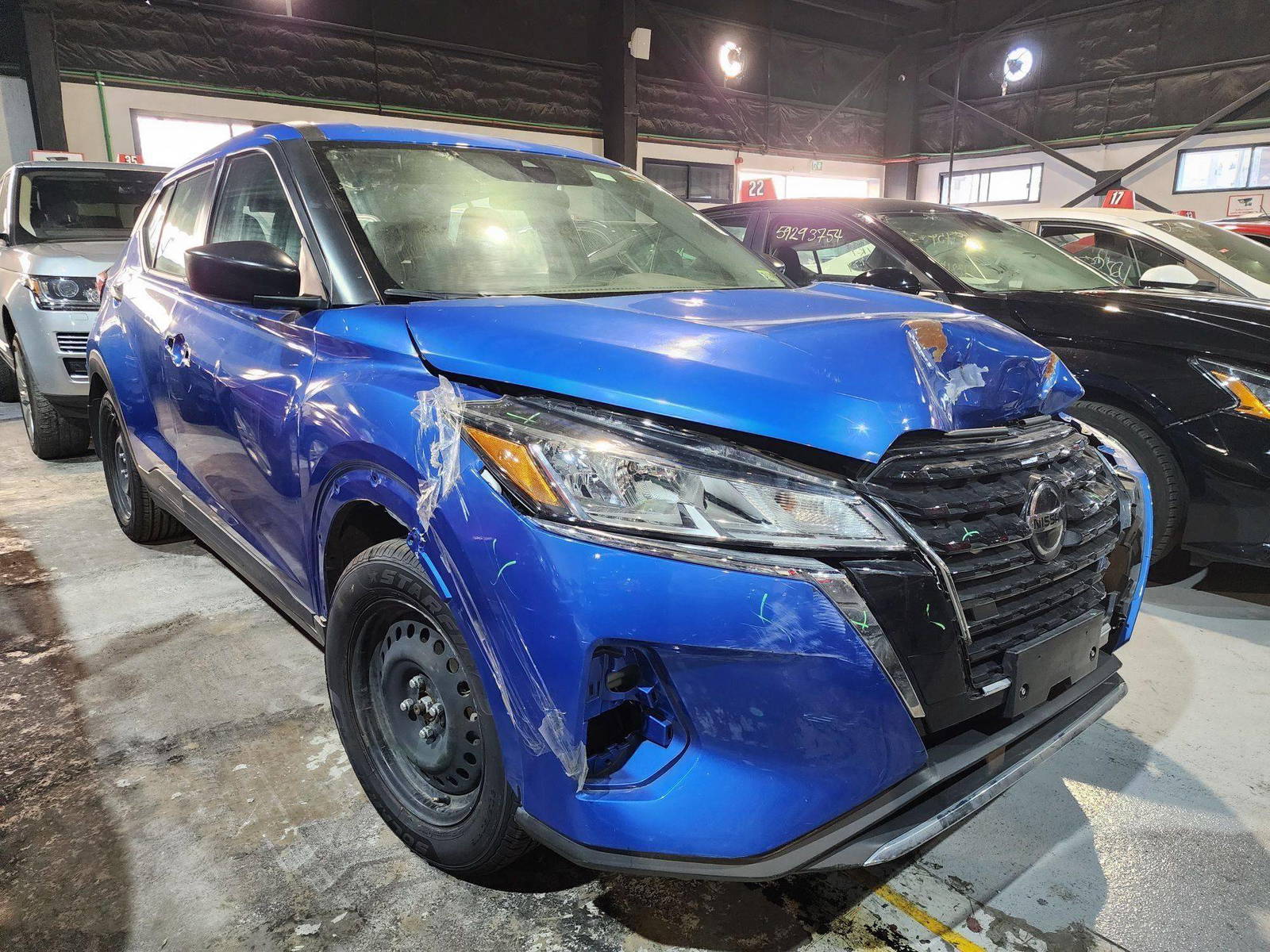 2021 NISSAN KICKS — 40200 Miles — Lot 0ML560434 — Main - Marhaba Auctions Used Cars - Image 4