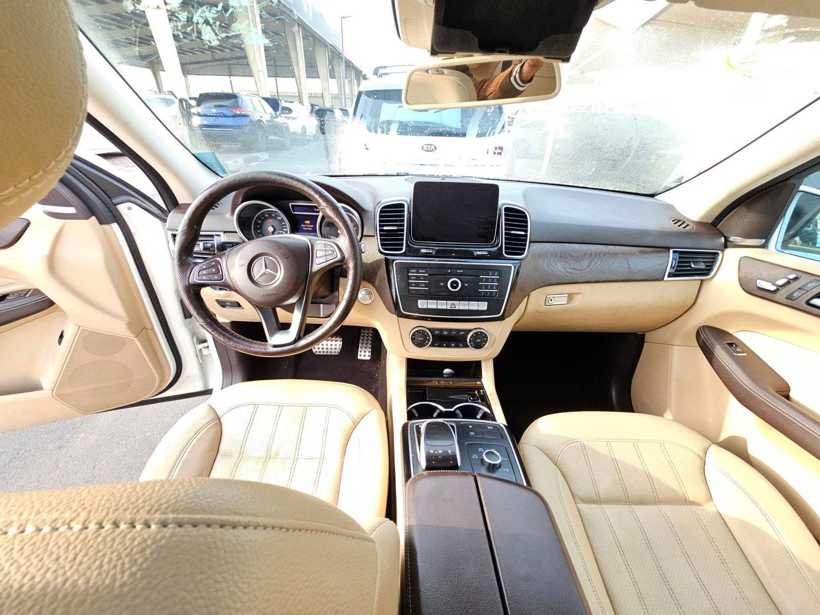 MERCEDES BENZ GLE 400 2019 - Marhaba Auction Used Cars - Image 7