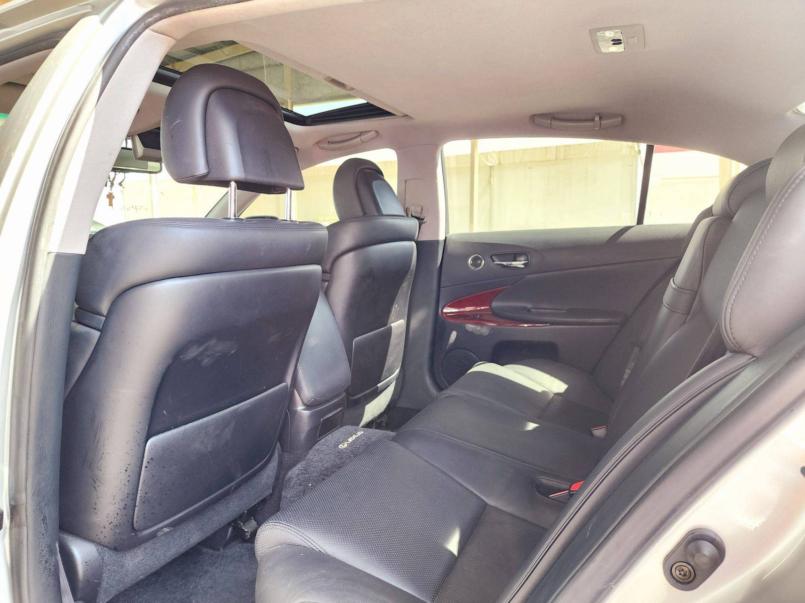 2006 LEXUS GS 300 — 166133 KM — Lot 019106 — Main - Marhaba Auctions Used Cars - Image 6