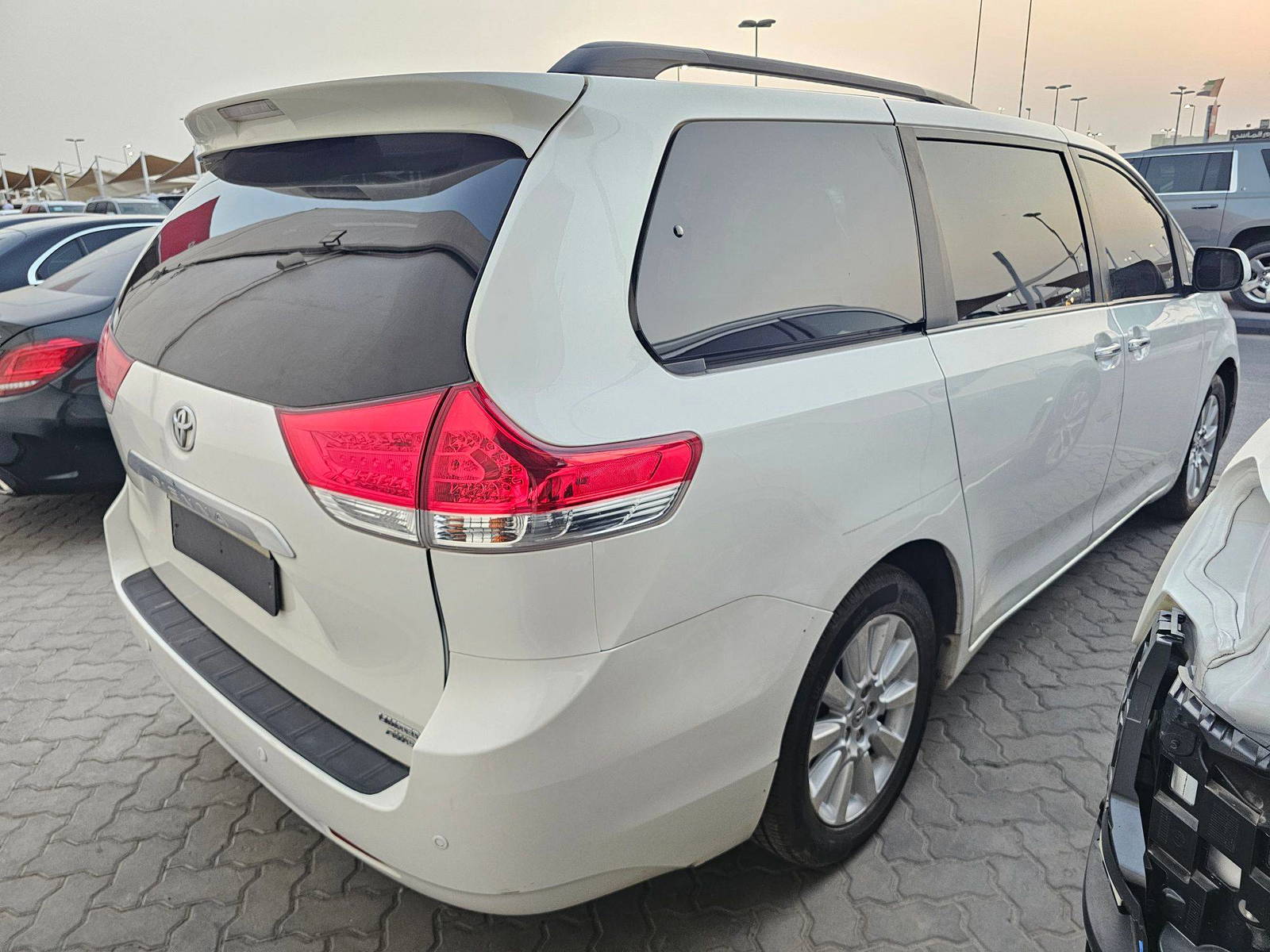 TOYOTA SIENNA 2014 - Marhaba Auction Used Cars - Image 4