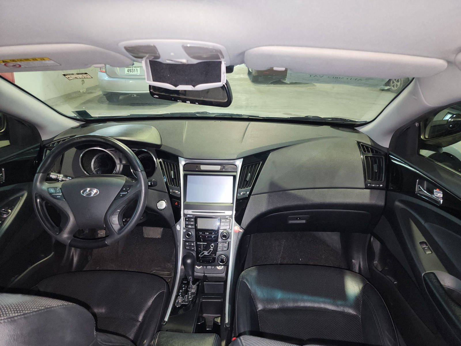 2011 HYUNDAI SONATA — 187171 KM — Lot 269653 — Souq - Marhaba Auctions Used Cars - Image 8