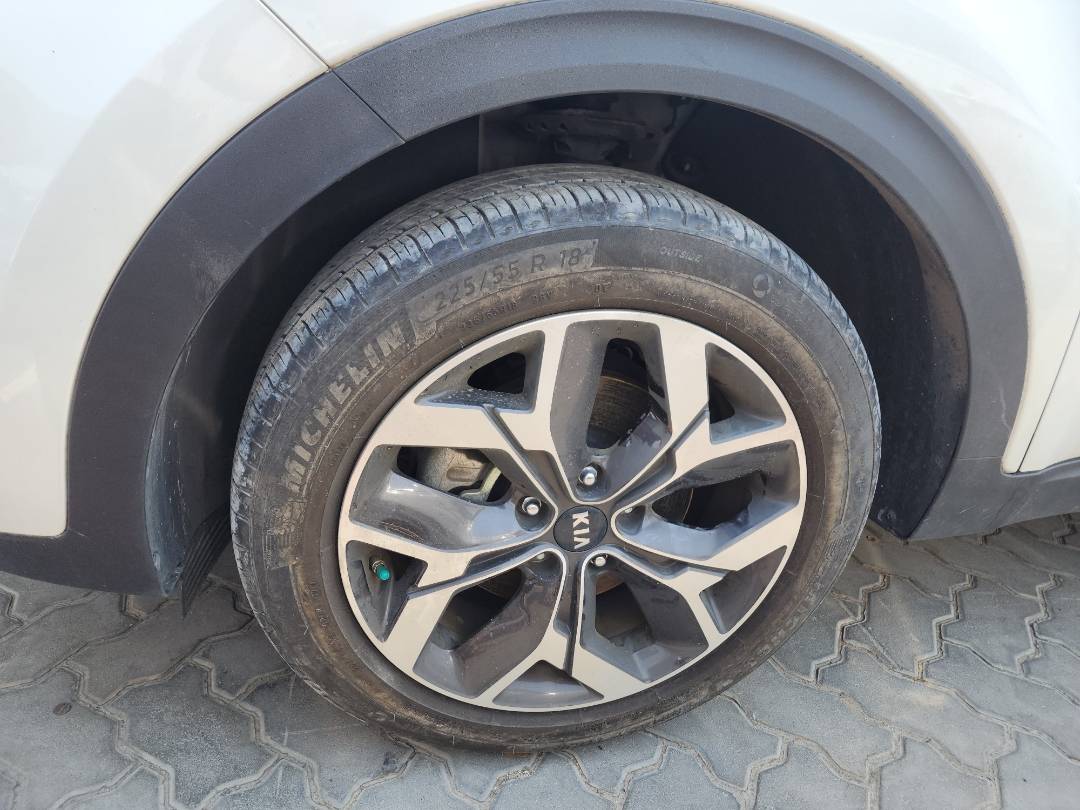 2020 KIA SPORTAGE — 14233 Miles — Lot 41783814 — Ind. 12 - Marhaba Auctions Used Cars - Image 3