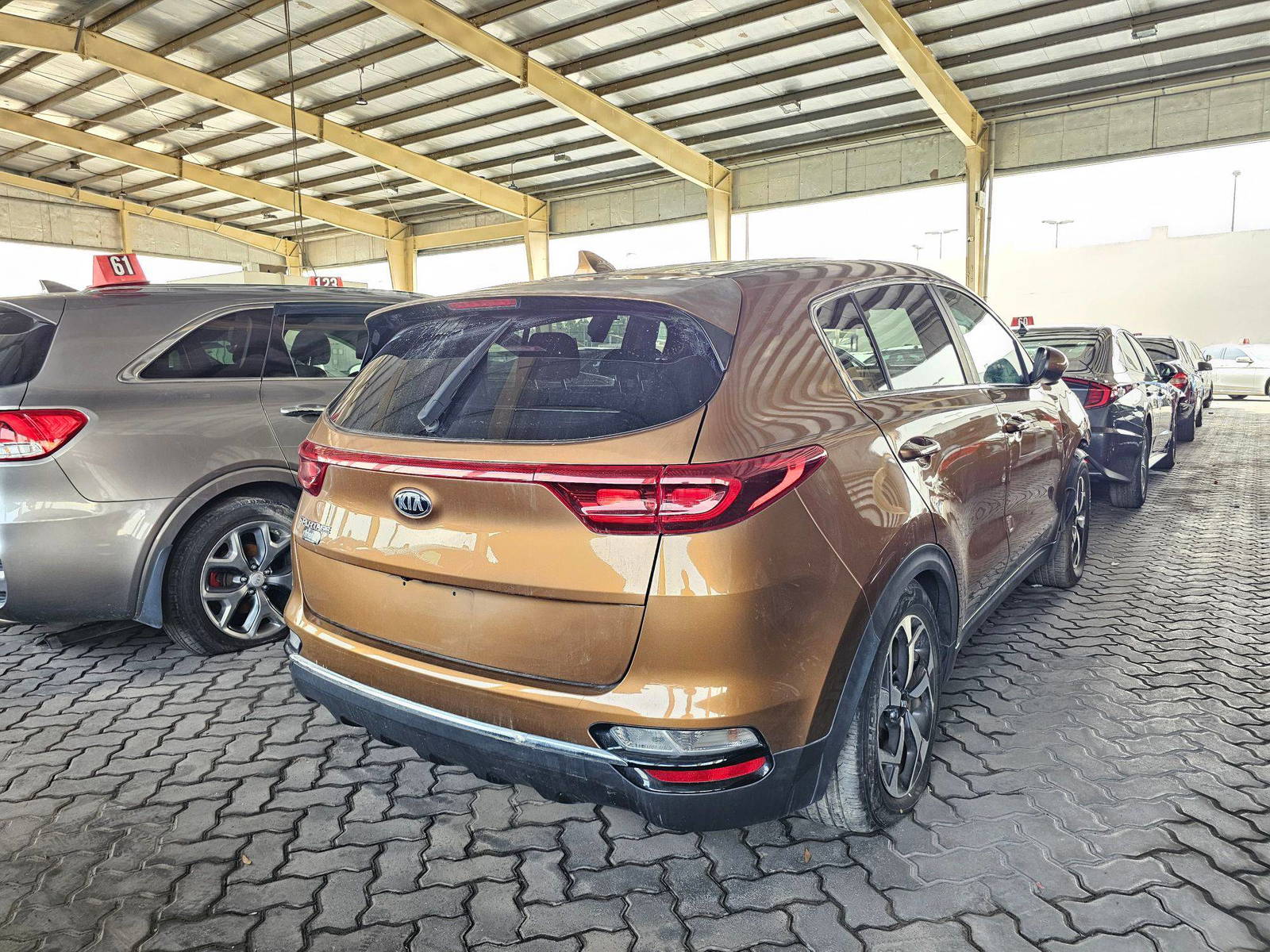 2021 KIA SPORTAGE — 79553 Miles — Lot 0M7852357 — Souq - Marhaba Auctions Used Cars - Image 3