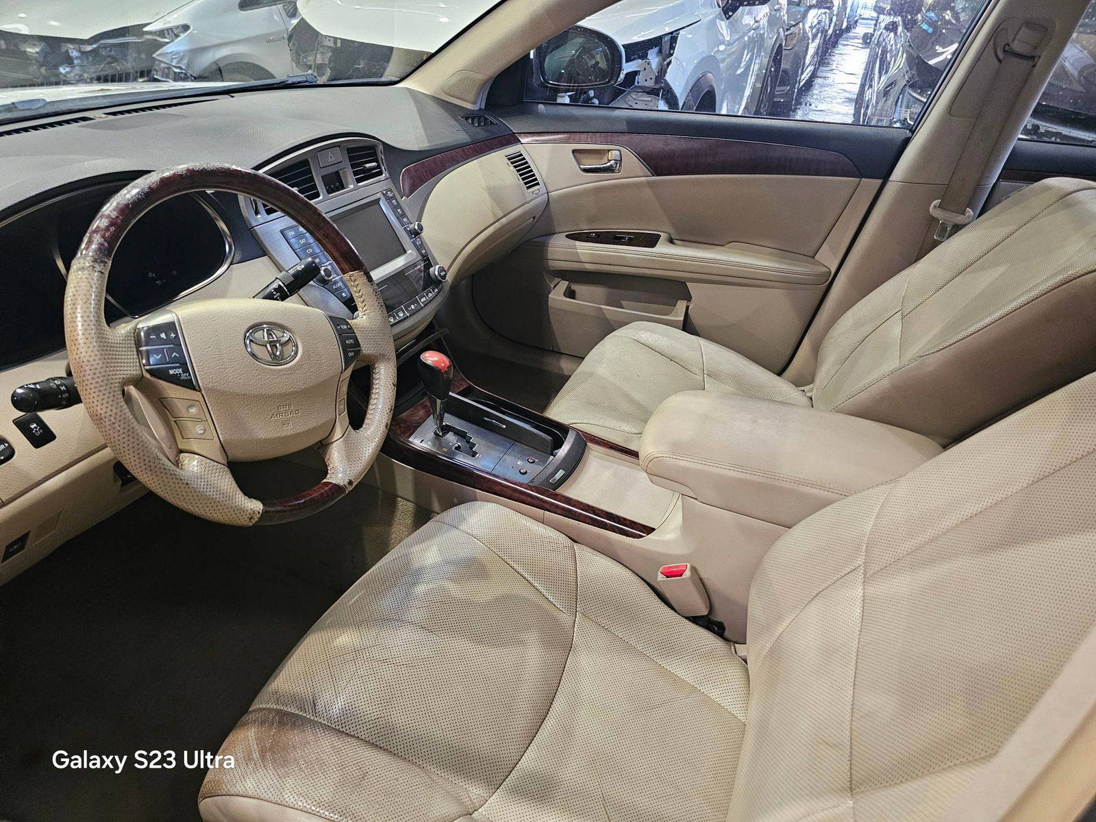 TOYOTA AVALON 2011 - Marhaba Auction Used Cars - Image 8