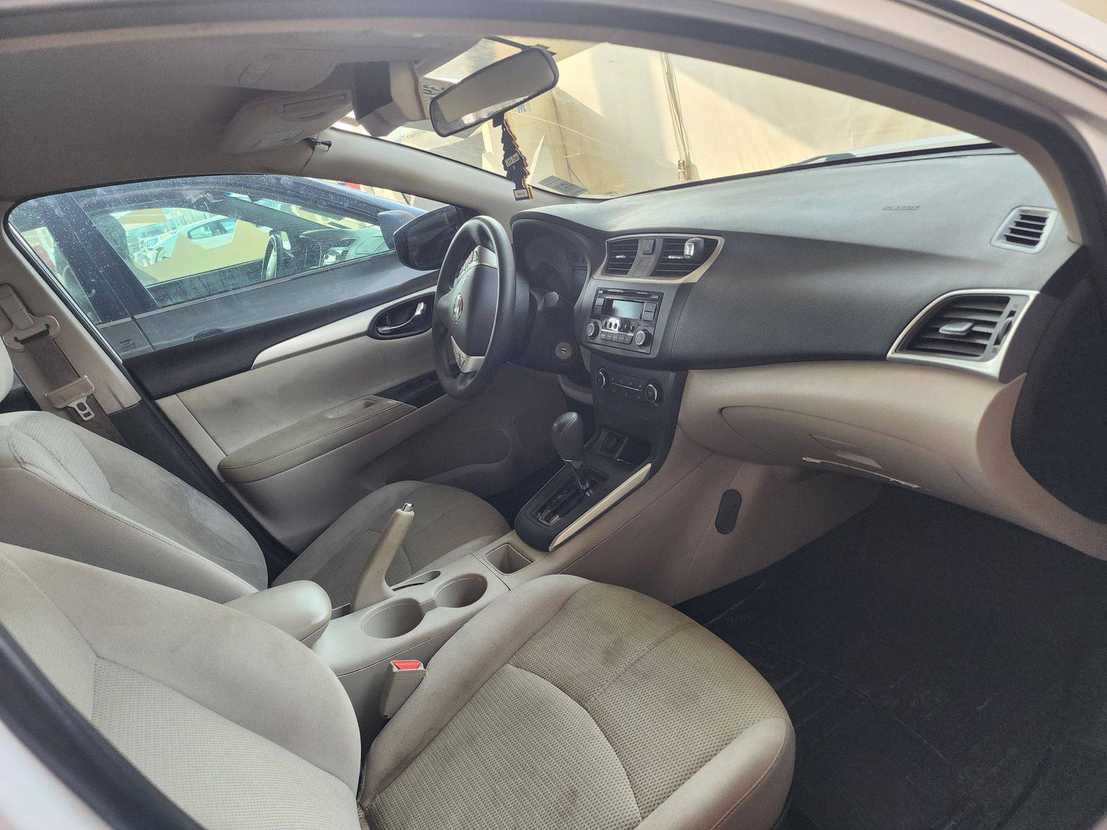 2016 NISSAN SENTRA — 163210 Miles — Lot 39246295 — Souq - Marhaba Auctions Used Cars - Image 5