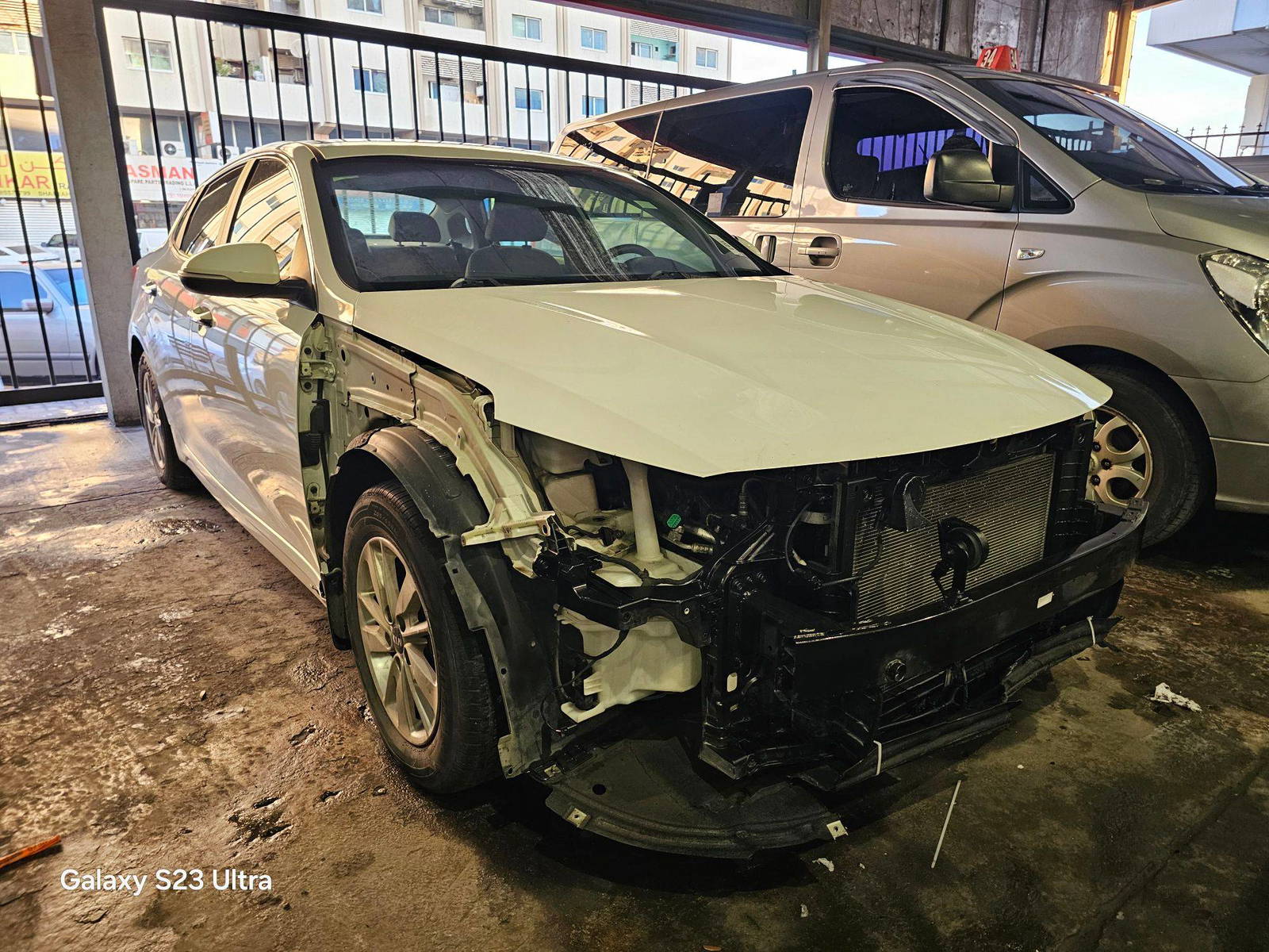 2016 KIA OPTIMA — 147625 Miles — Lot G5088486 — Main - Marhaba Auctions Used Cars - Image 4