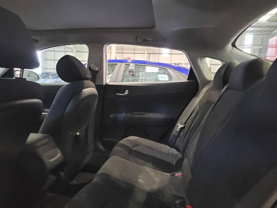 2019 KIA OPTIMA — 78447 Miles — Lot 67644164 — Main - Marhaba Auctions Used Cars - Image 7