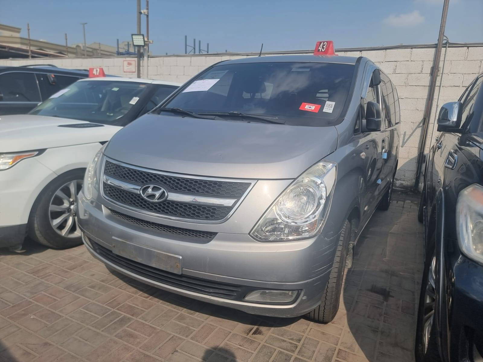 HYUNDAI GRAND STAREX 2011 - Marhaba Auction Used Cars - Image 3