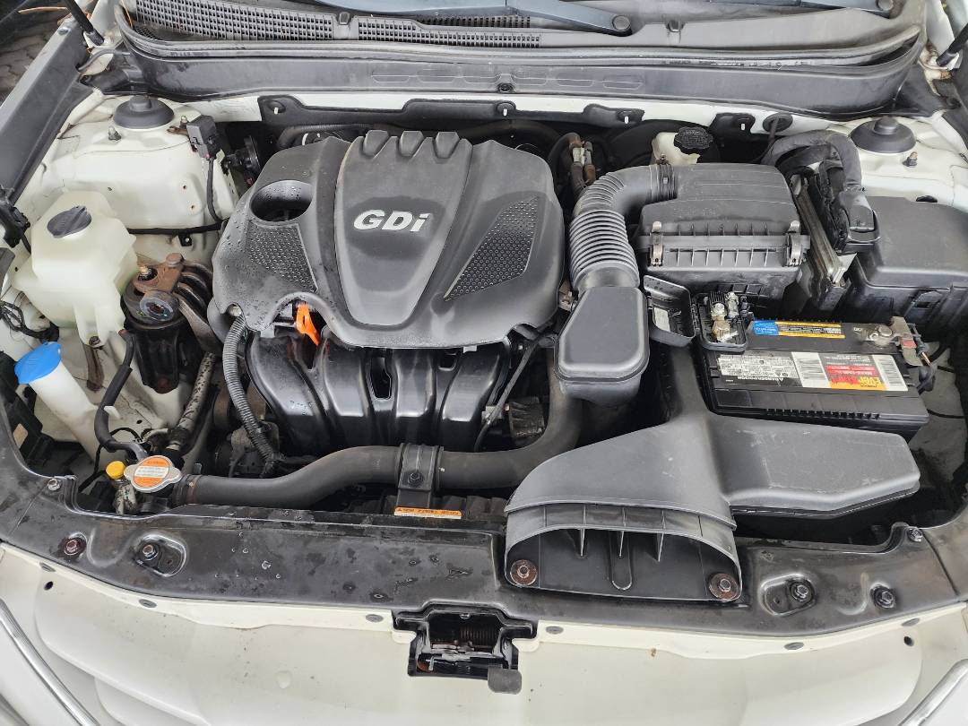 2011 HYUNDAI SONATA — 73555 Miles — Lot H215727 - Marhaba Auctions Used Cars - Image 3