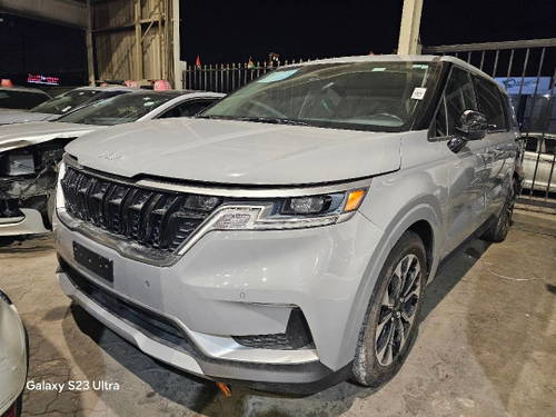 2022 KIA CARNIVAL EX for sale at Marhaba Auctions