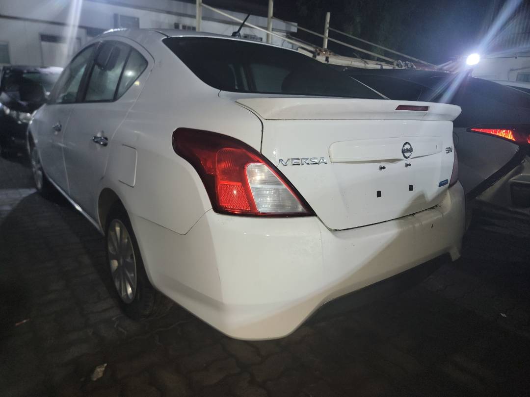 2015 NISSAN VERSA — 116649 Miles — Lot 37678912 - Marhaba Auctions Used Cars - Image 3