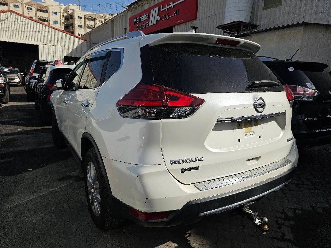 NISSAN ROGUE