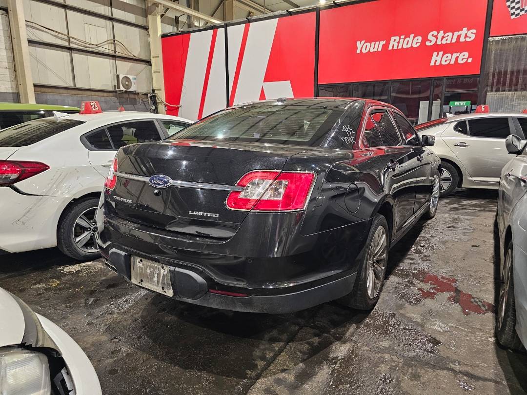 2010 FORD TAURUS — 141462 KM — Lot 3AG146428 — Main - Marhaba Auctions Used Cars - Image 3