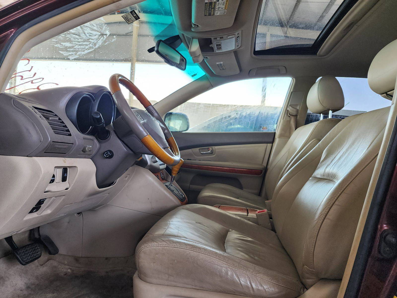 2008 LEXUS RX 350 — 239906 Miles — Lot 11469 — Souq - Marhaba Auctions Used Cars - Image 9