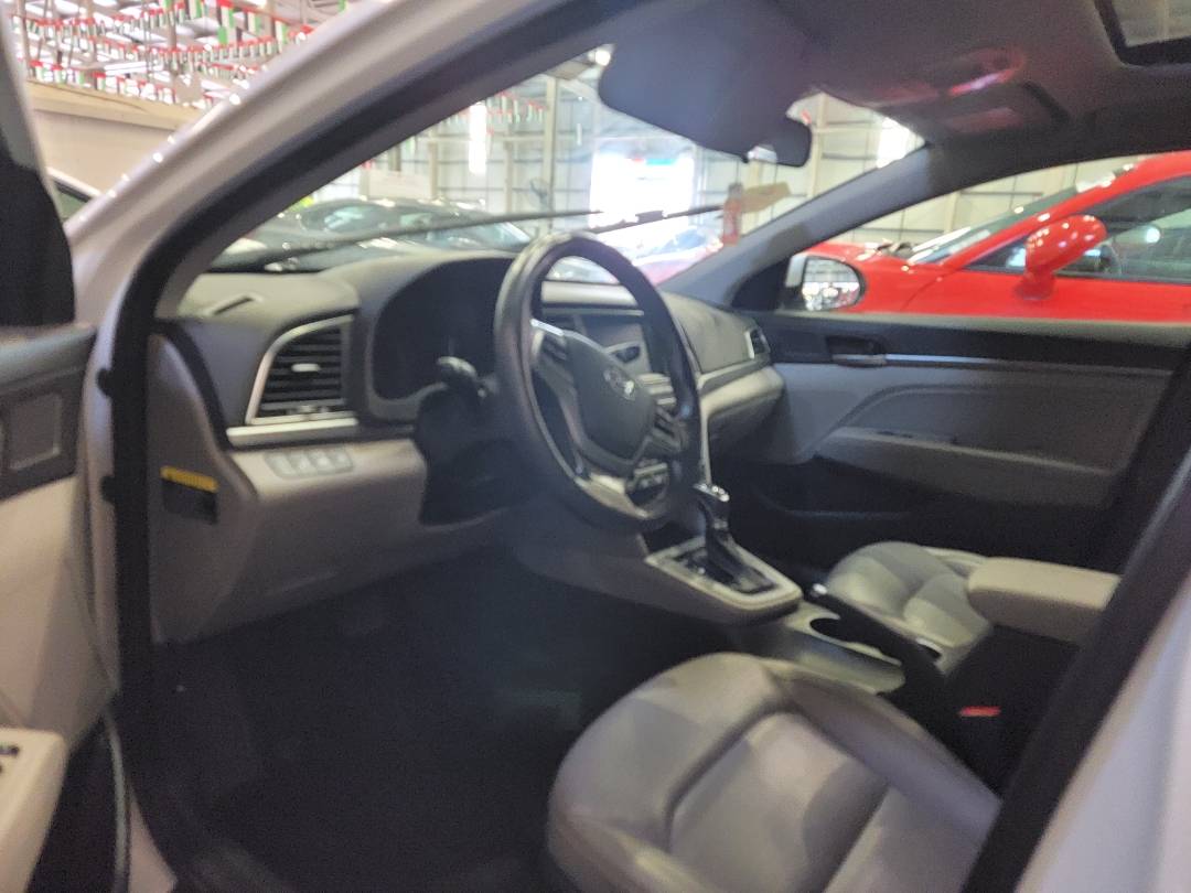 2018 HYUNDAI ELANTRA — 130723 KM — Lot JU484411 — Main - Marhaba Auctions Used Cars - Image 6