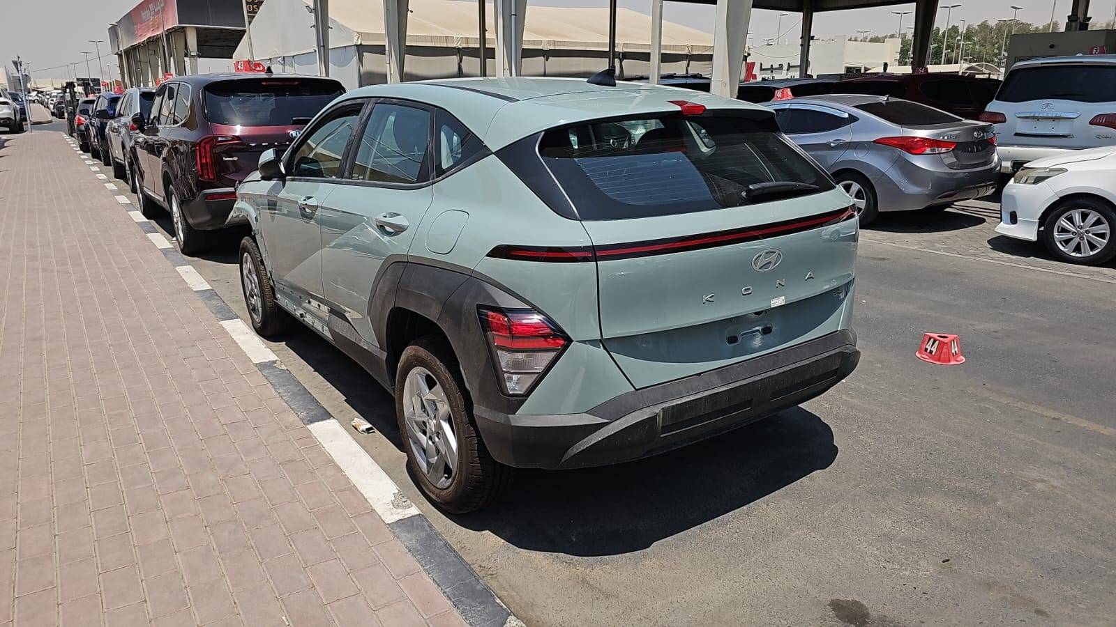 2025 HYUNDAI KONA — 6052 Miles — Lot U273379 — Souq - Marhaba Auctions Used Cars - Image 6