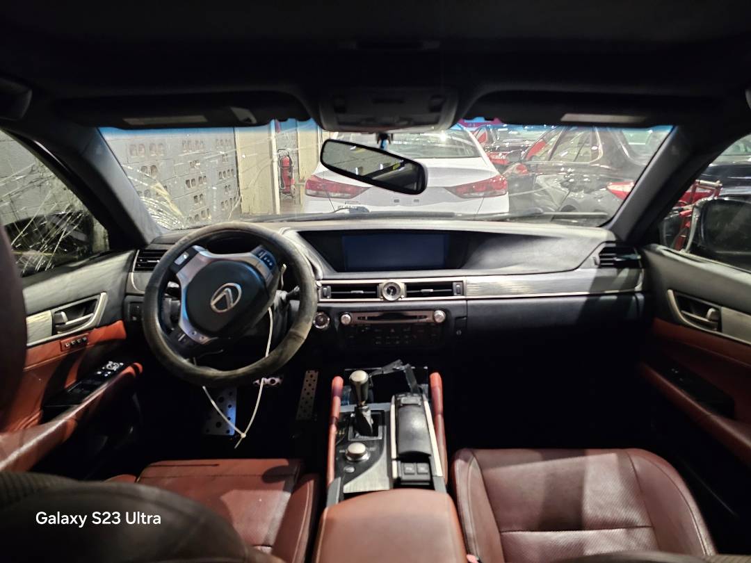 2015 LEXUS GS 350 — 178893 Miles — Lot 008549 — Main - Marhaba Auctions Used Cars - Image 8