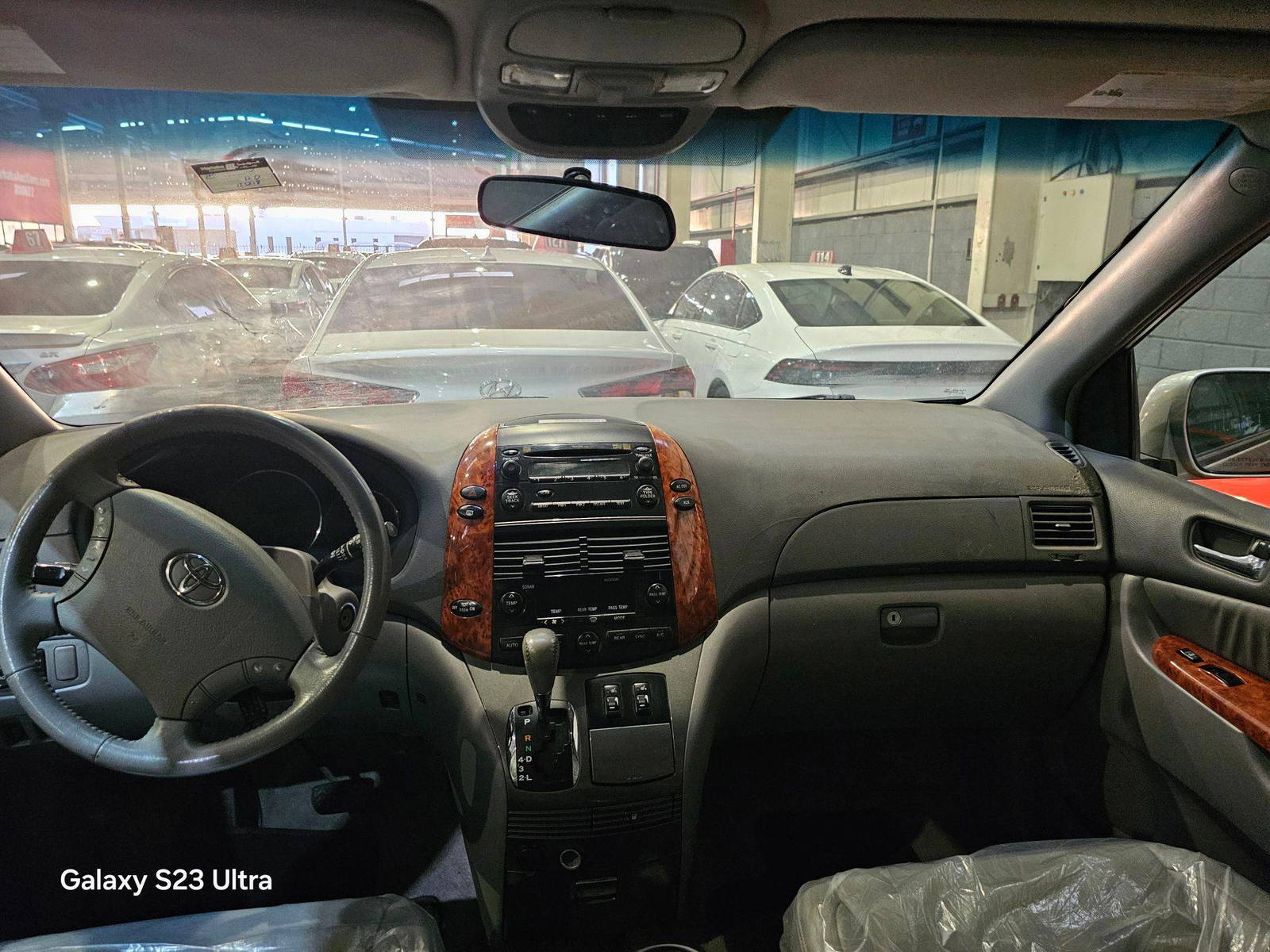 TOYOTA SIENNA 2008 - Marhaba Auction Used Cars - Image 8