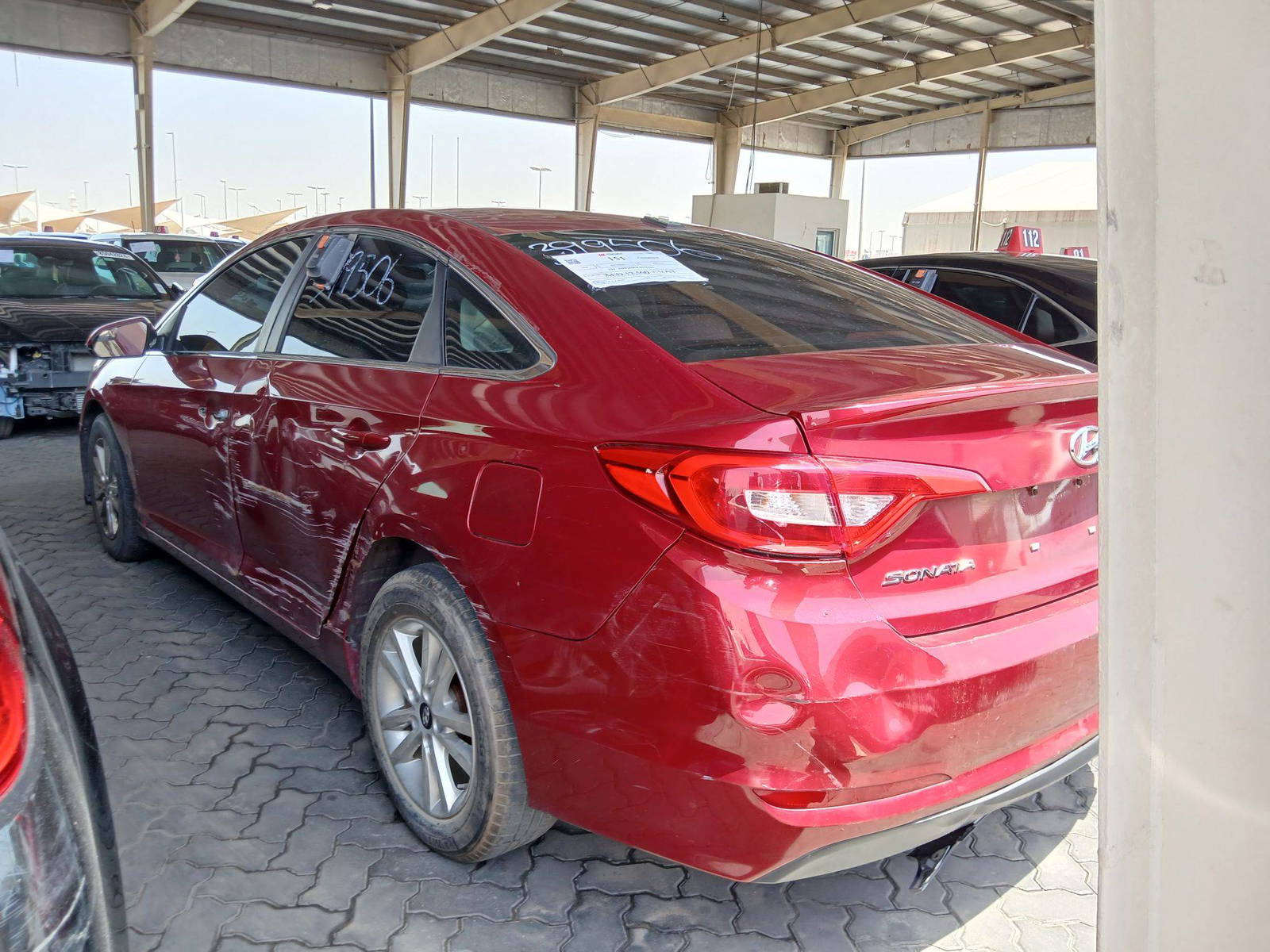 2016 HYUNDAI SONATA — 167601 Miles — Lot GH399506 — Souq - Marhaba Auctions Used Cars - Image 4