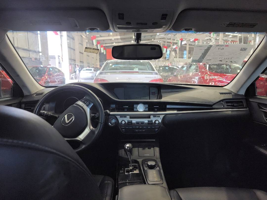 2015 LEXUS ES 350 — 180581 Miles — Lot F2155047 — Main - Marhaba Auctions Used Cars - Image 8
