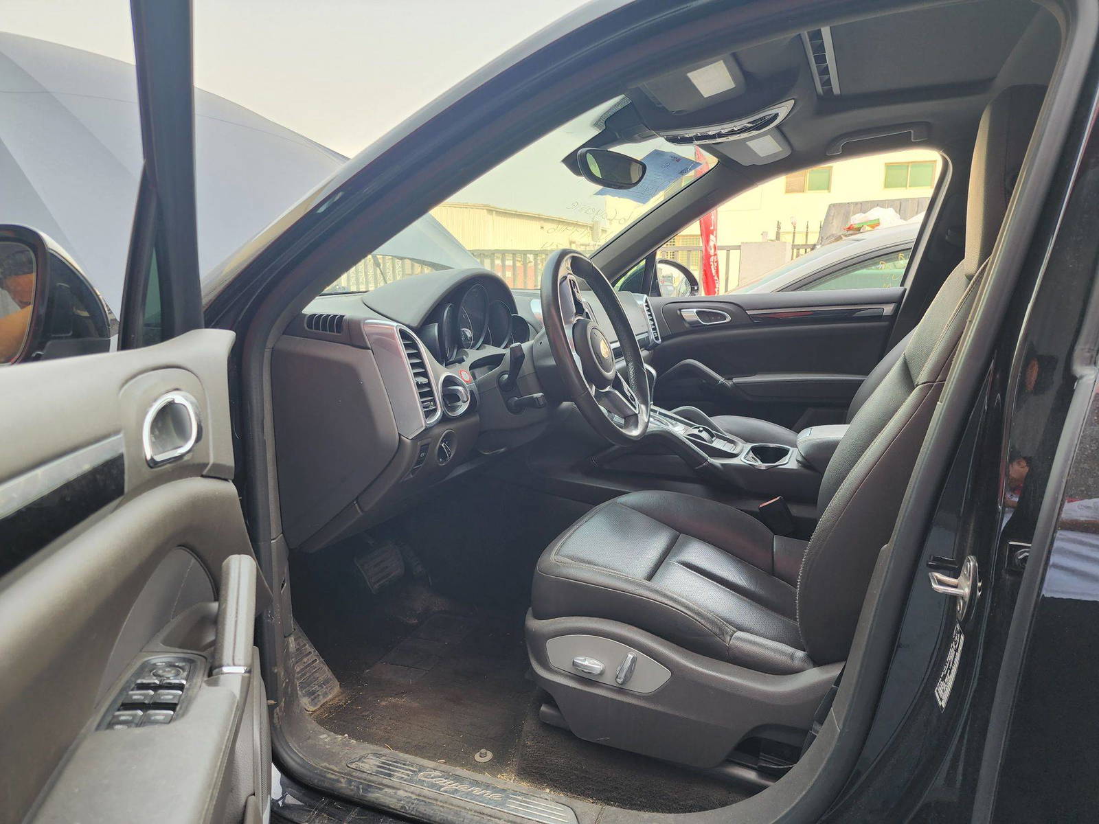 PORSCHE Cayenne 2016 - Marhaba Auction Used Cars - Image 10