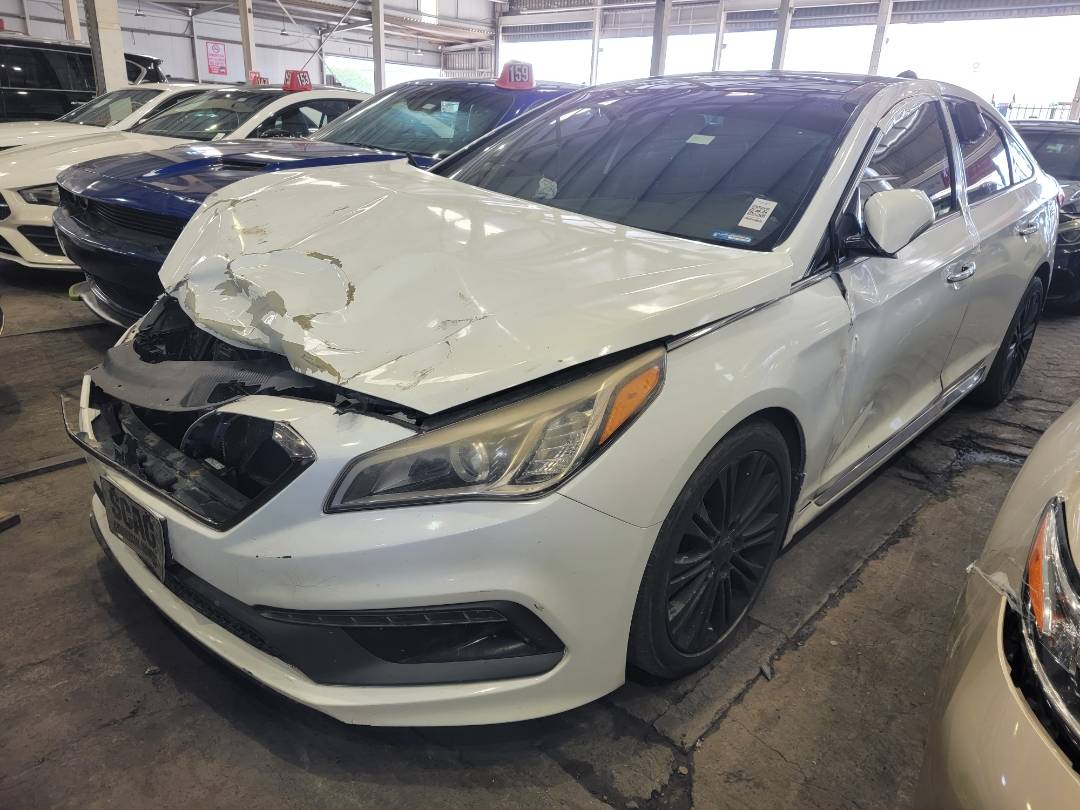 2015 HYUNDAI SONATA — 225306 Miles — Lot 4FH192975 — Souq - Marhaba Auctions Used Cars - Image 5