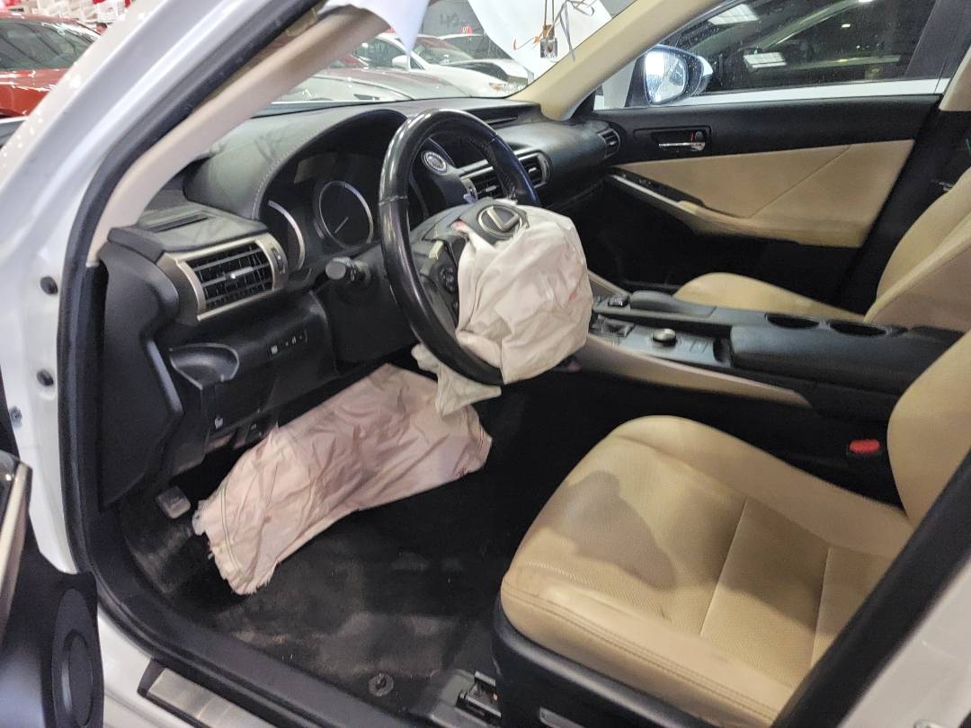 2016 LEXUS IS 300 — 85578 Miles — Lot 5G5013311 — Main - Marhaba Auctions Used Cars - Image 8