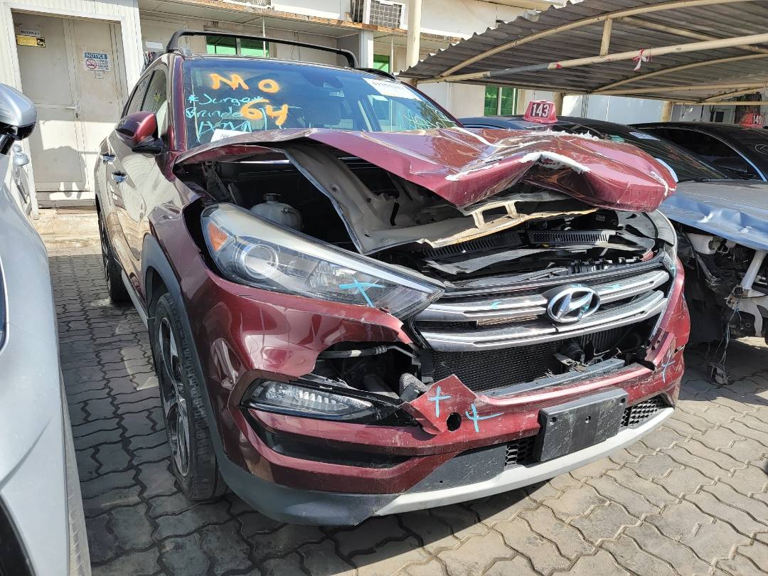 2017 HYUNDAI TUCSON — 114370 Miles — Lot 41355318 — Main - Marhaba Auctions Used Cars - Image 4