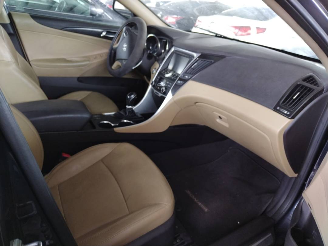 2013 HYUNDAI SONATA — 148609 Miles — Lot H558870 - Marhaba Auctions Used Cars - Image 6